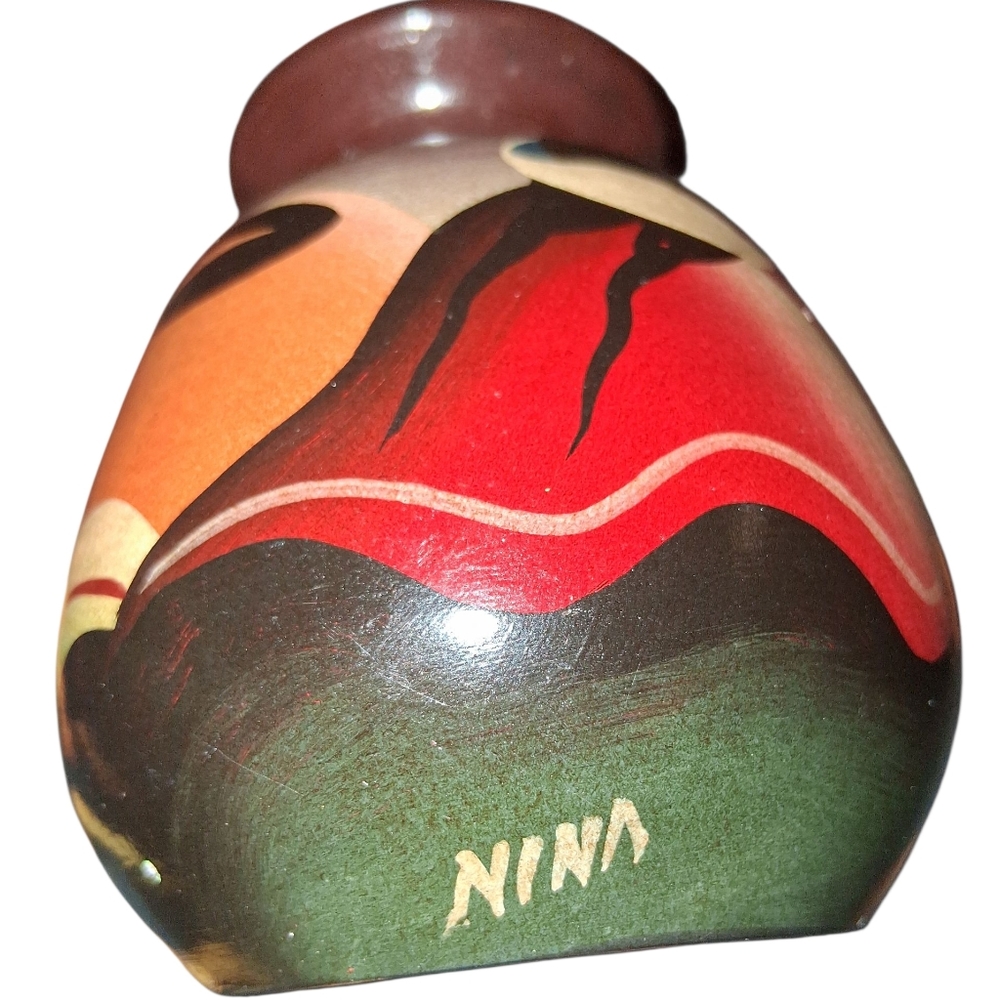 Handcrafted Multicolor Peruvian Vase - Picture 2 of 5
